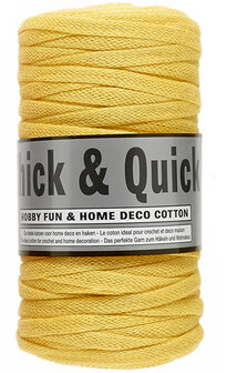 Lammy Yarns Thick &amp; Quick 371 Yellow