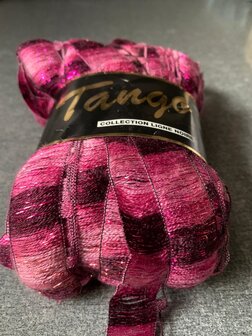 Lammy Yarns Tango 20 Rose