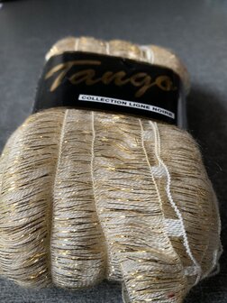 Lammy Yarns Tango 16  Creme