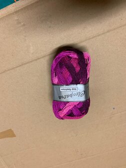 Lammy Yarns Cleopatra 611 Diversen Lichte Kleuren Rose