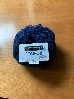 SMC Pompon DonkerBlauw  52