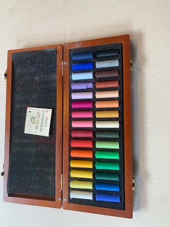 Rembrandt Soft Pastels 30 stuks in houten Box